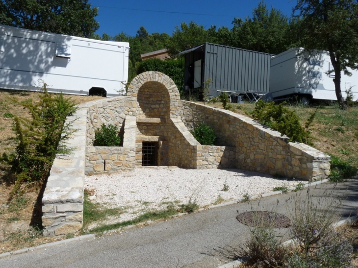 Sur l'avenue Marcel Le Bihan - Rocbaron