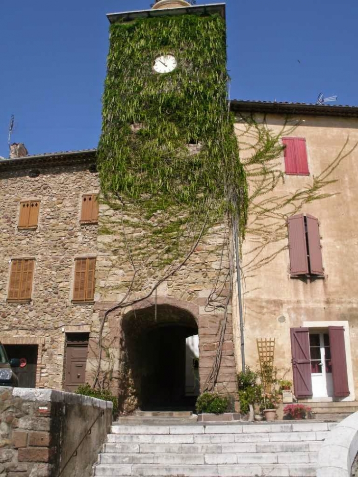 Roquebrune sur Argens - Tour - Roquebrune-sur-Argens