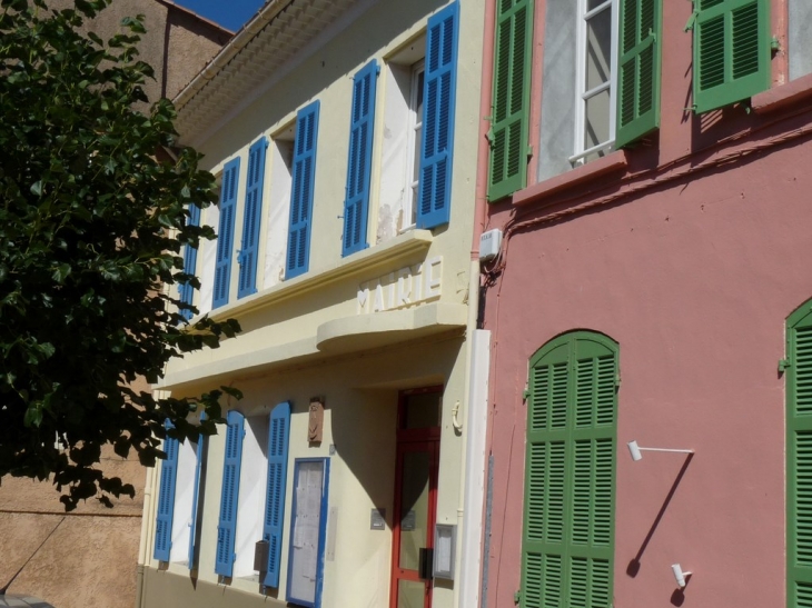 La mairie - Rougiers