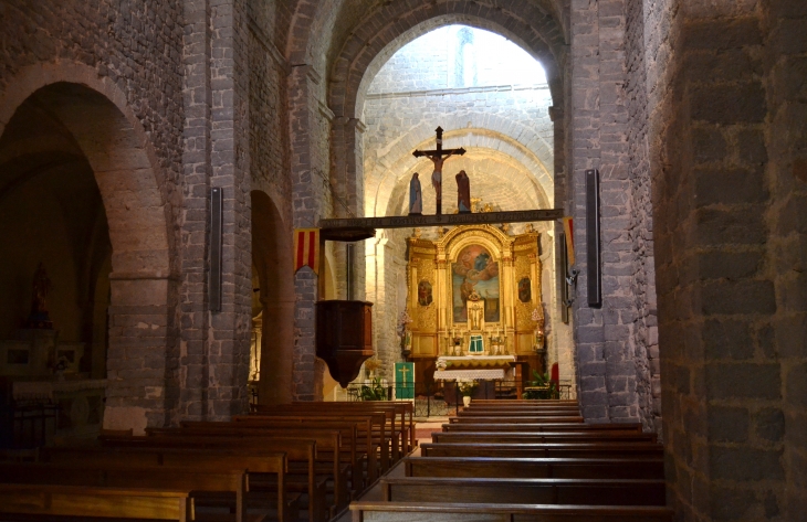 &Eglise Romane en parties du  6 Em / 12 Em / 13 Em /16 Em Siècle - Saint-Julien