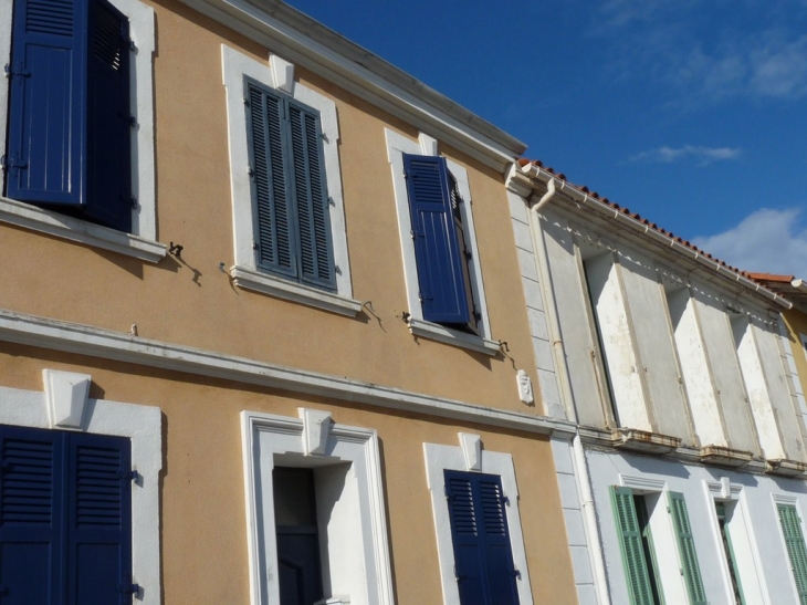 Dans le village - Saint-Mandrier-sur-Mer