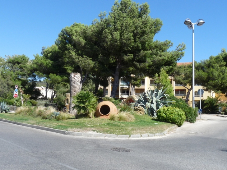 Sur le boulevard de Sainte Asile - Saint-Mandrier-sur-Mer