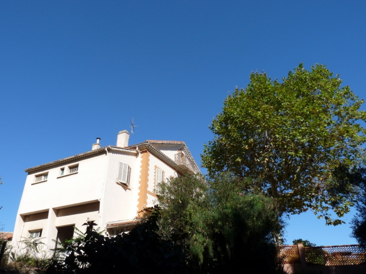 Boulevard de la corniche d'Or - Saint-Mandrier-sur-Mer