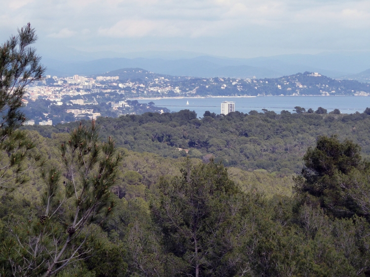 La presqu'île vue du cap Sicié - Saint-Mandrier-sur-Mer