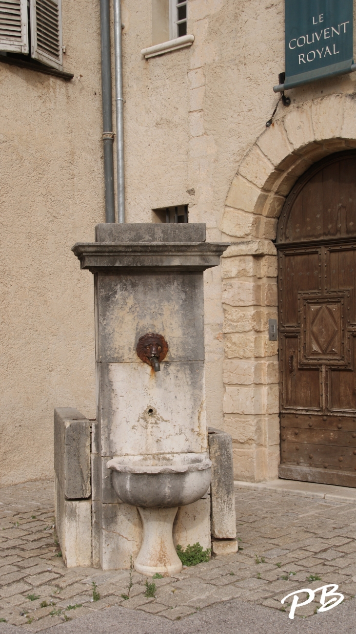  - Saint-Maximin-la-Sainte-Baume