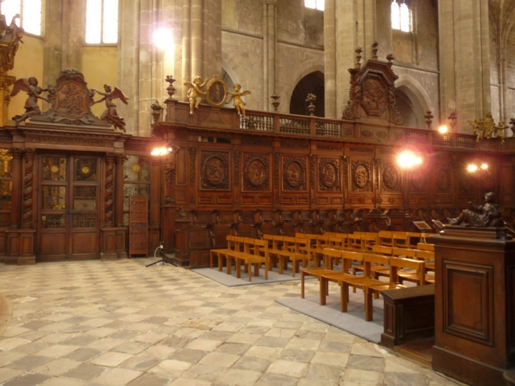 Dans la basilique - Saint-Maximin-la-Sainte-Baume