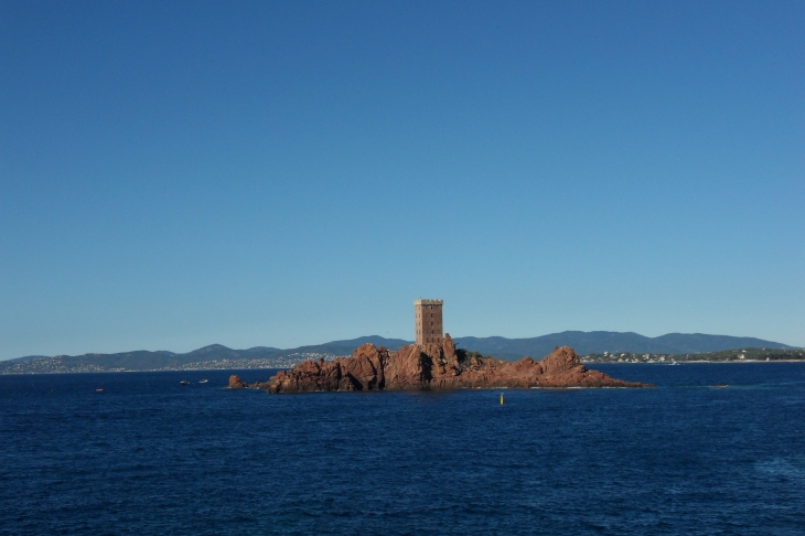 AGAY,  l'Ile d'Or - Saint-Raphaël