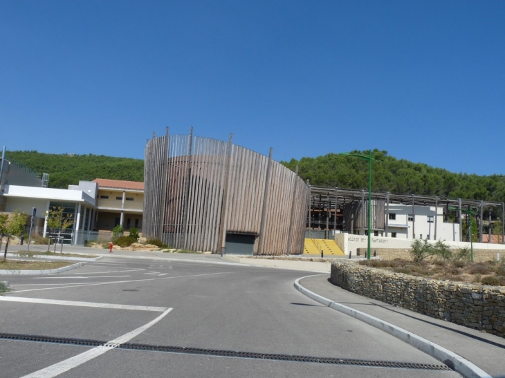 Le collège des 16 fontaines - Saint-Zacharie