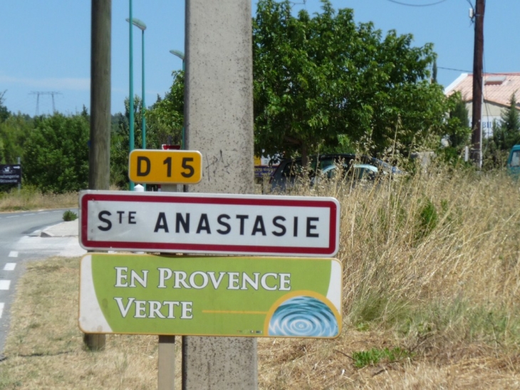 La commune - Sainte-Anastasie-sur-Issole