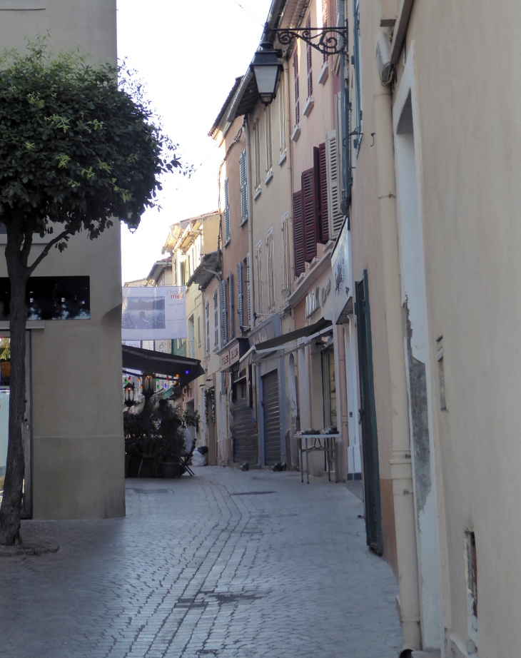 Ruelle - Sanary-sur-Mer