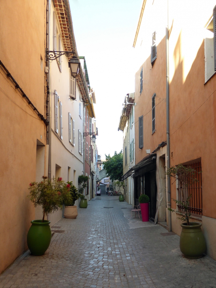 Ruelle - Sanary-sur-Mer