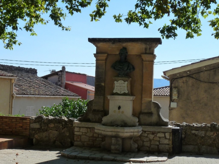 En souvenirs - Seillons-Source-d'Argens