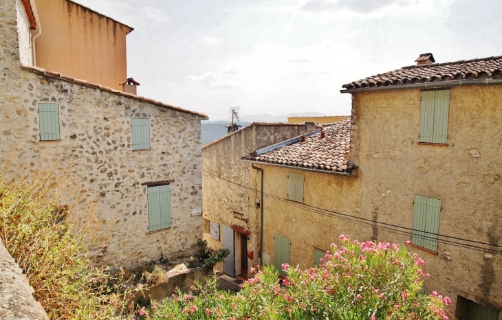 La Commune - Seillons-Source-d'Argens