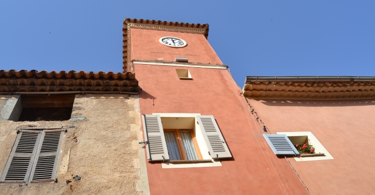  Beffroi ou Tour de L'Horloge - Sillans-la-Cascade