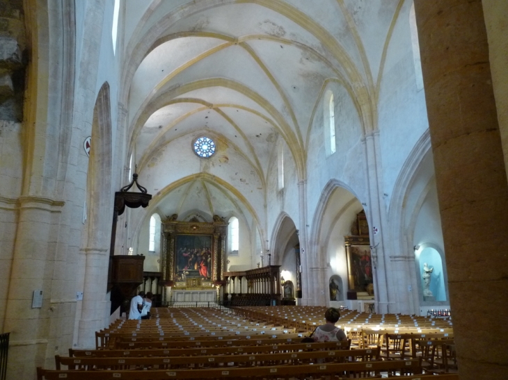 Dans la collégiale Saint Pierre - Six-Fours-les-Plages