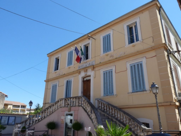 L'Hotel de ville - Solliès-Pont