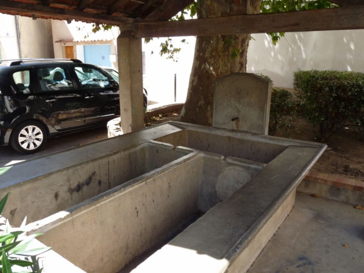 L'ancien lavoir - Solliès-Pont