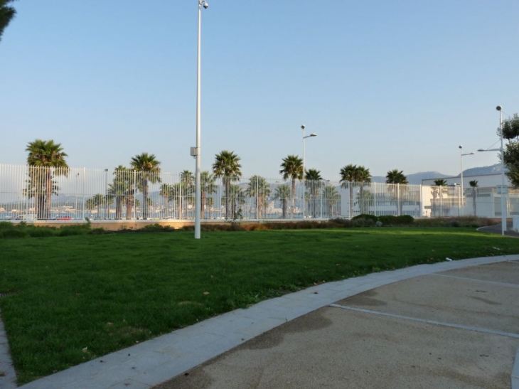 Place du Polygone - Toulon