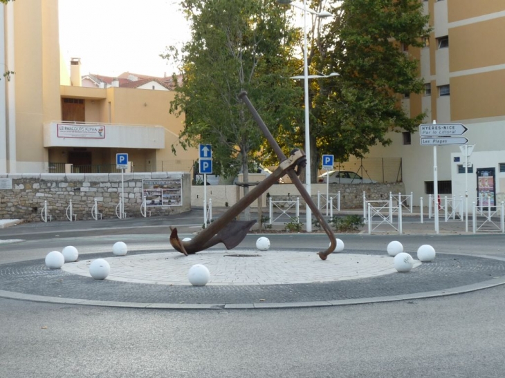 Rond point du Polygone - Toulon