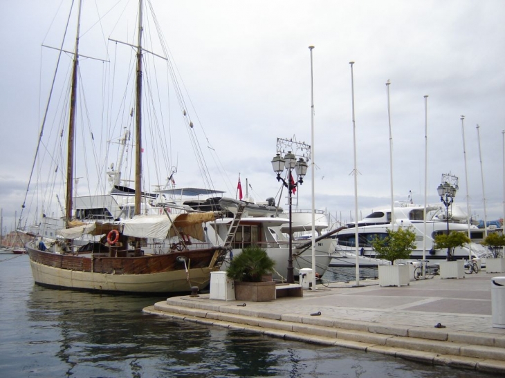 Sur le port - Toulon