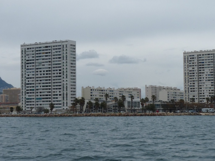 Le jardin Amiral Orosco et le stade aquatique - Toulon