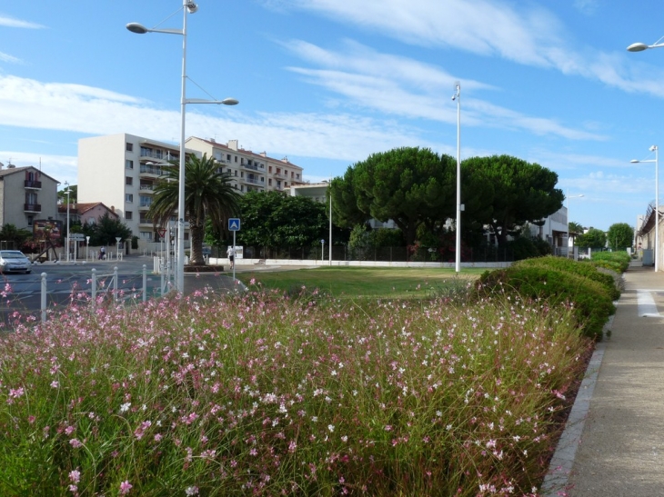 La  place du Polygone - Toulon