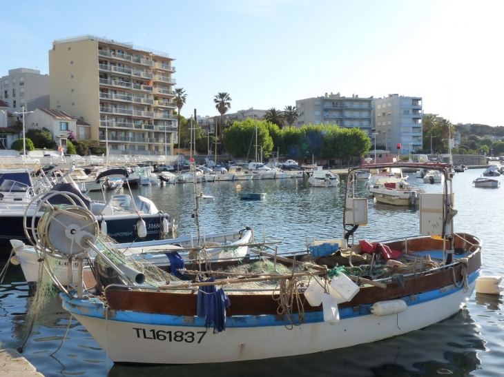 Le port Saint Louis - Toulon