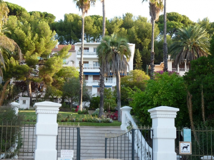 Au Mourillon le jardin d'acclimatation - Toulon