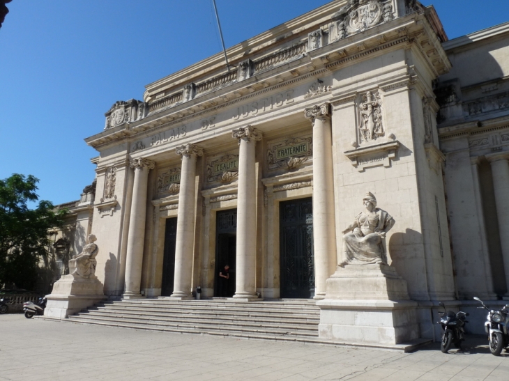 Le palais de justice - Toulon