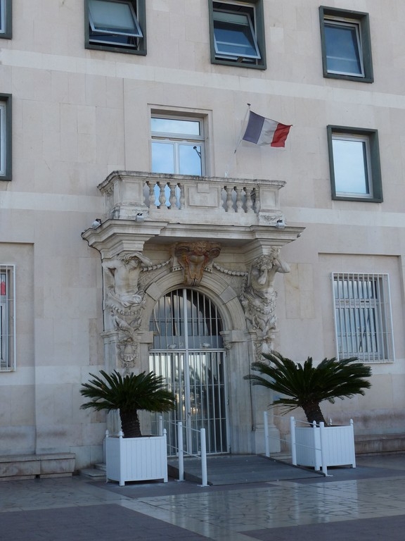 Mairie annexe, Les Atlantes de Pierre Puget , 1656-1658 - Toulon