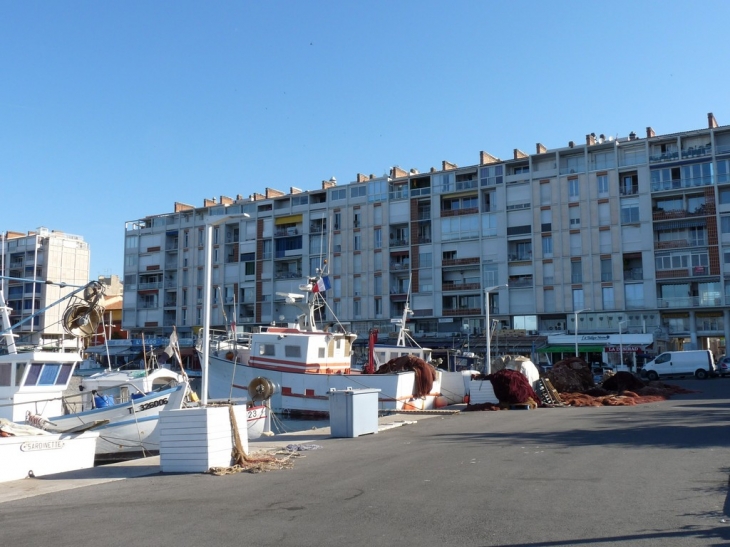 Le quai du petit rang - Toulon