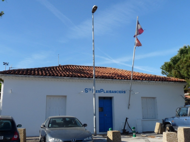 Sur le quai du petit rang - Toulon