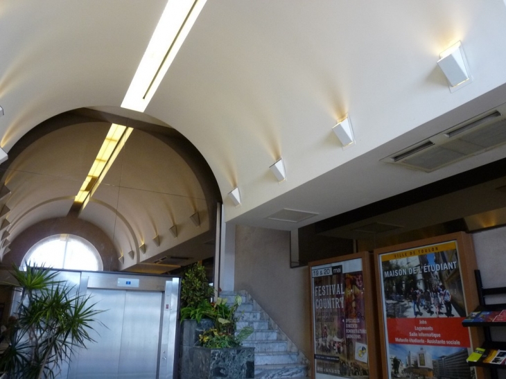 Dans la mairie annexe - Toulon