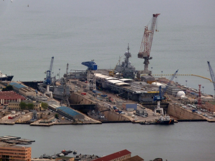 Le port militaire - Toulon