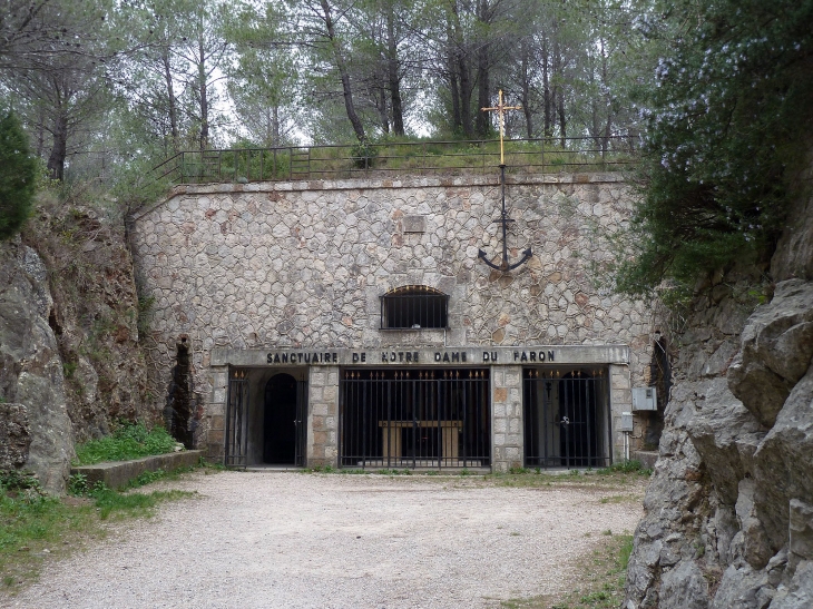 La chapelle sanctuaire du mont Faron - Toulon