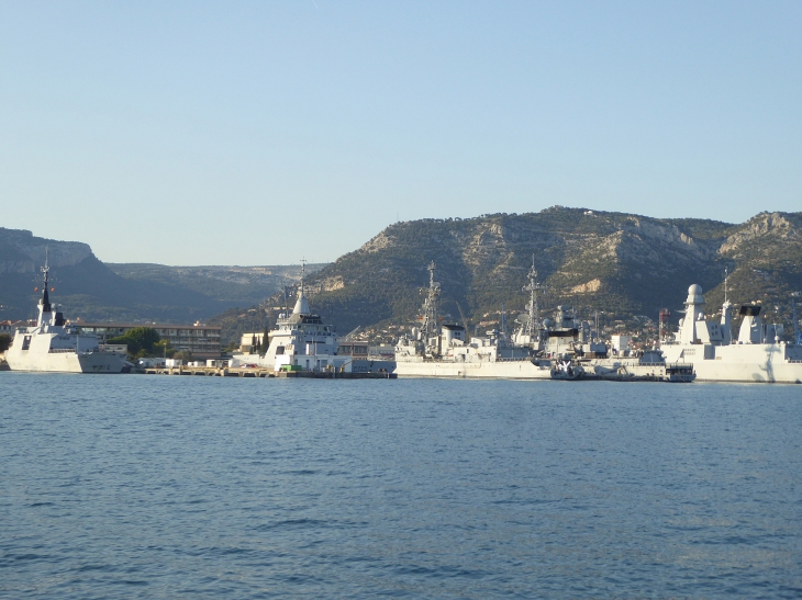 Le port militaire - Toulon