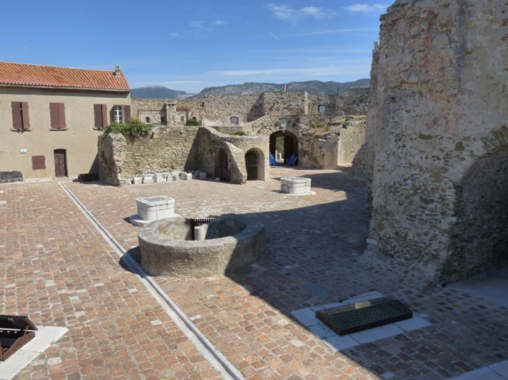 A l'intérieur de la tour Royale - Toulon