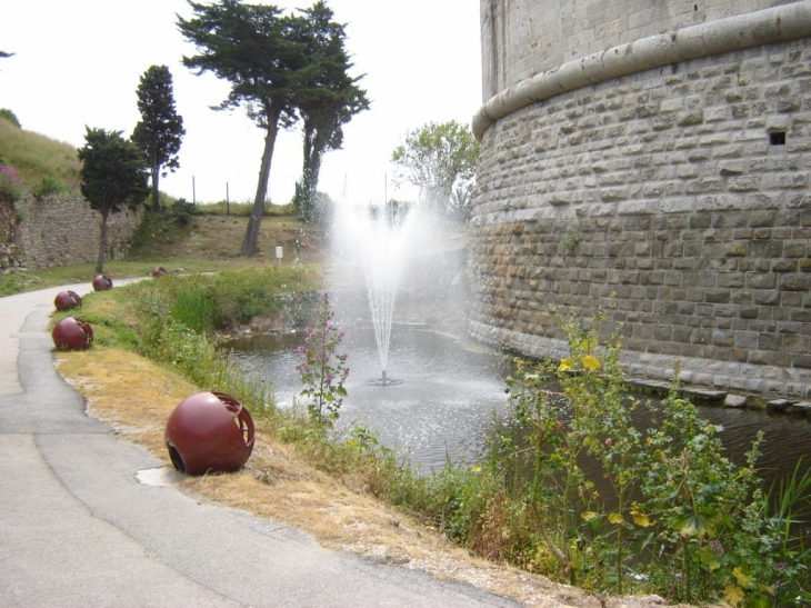 Autour de la tour royale - Toulon