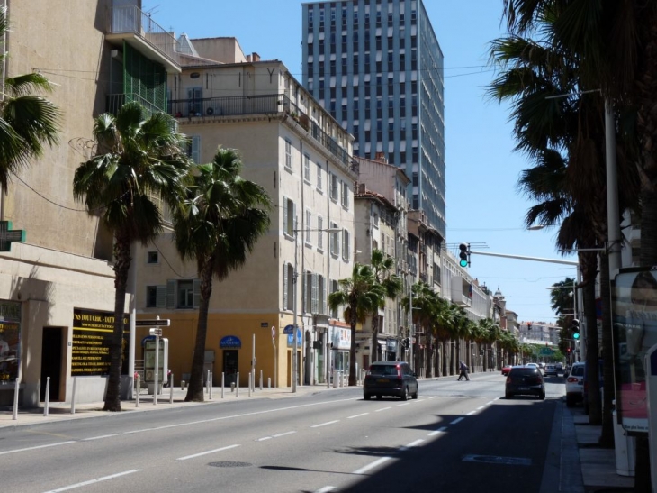 Avenue de la répuplique - Toulon