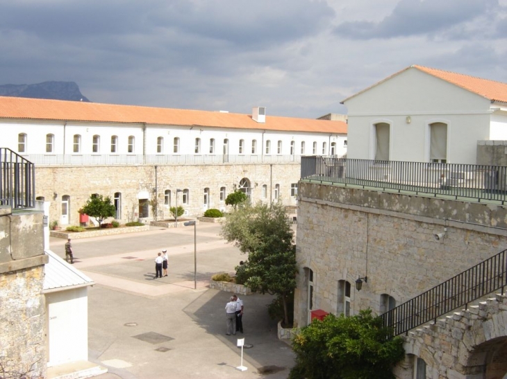  A l'intérieur du Fort Lamalgue - Toulon