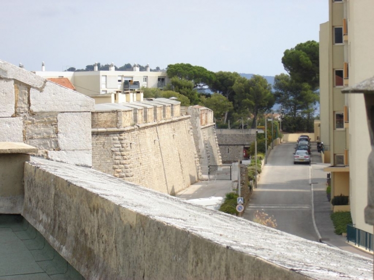  A l'intérieur du Fort Lamalgue - Toulon