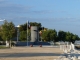 Photo précédente de Toulon Le mémorial , dans le jardin de la tour Royale