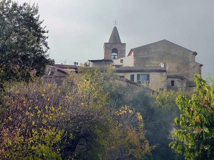 Vue sur le village - Tourrettes