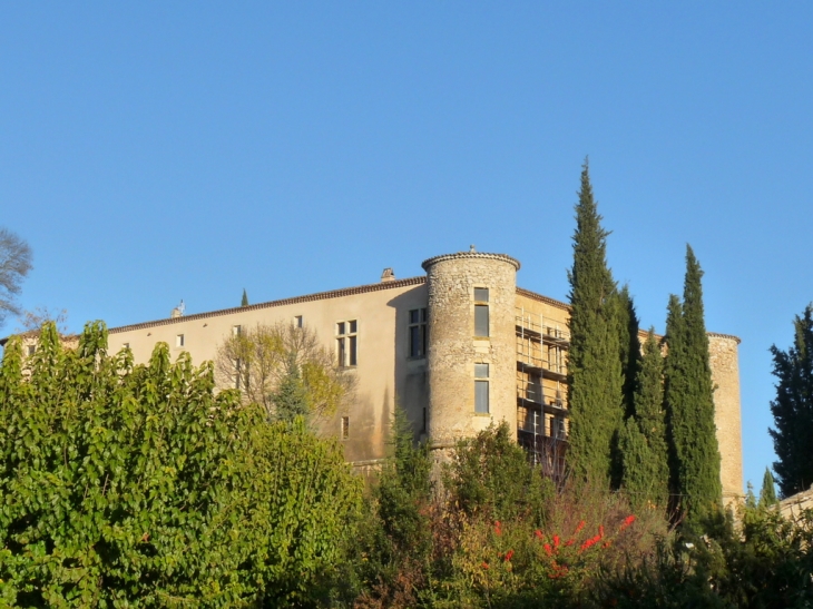 Le chateau - Vins-sur-Caramy