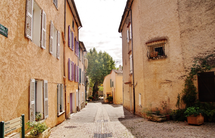 La Commune - Vins-sur-Caramy