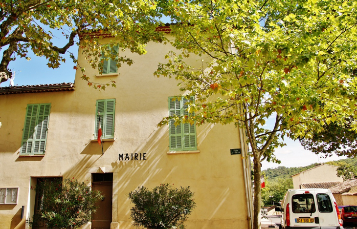 La Mairie - Vins-sur-Caramy