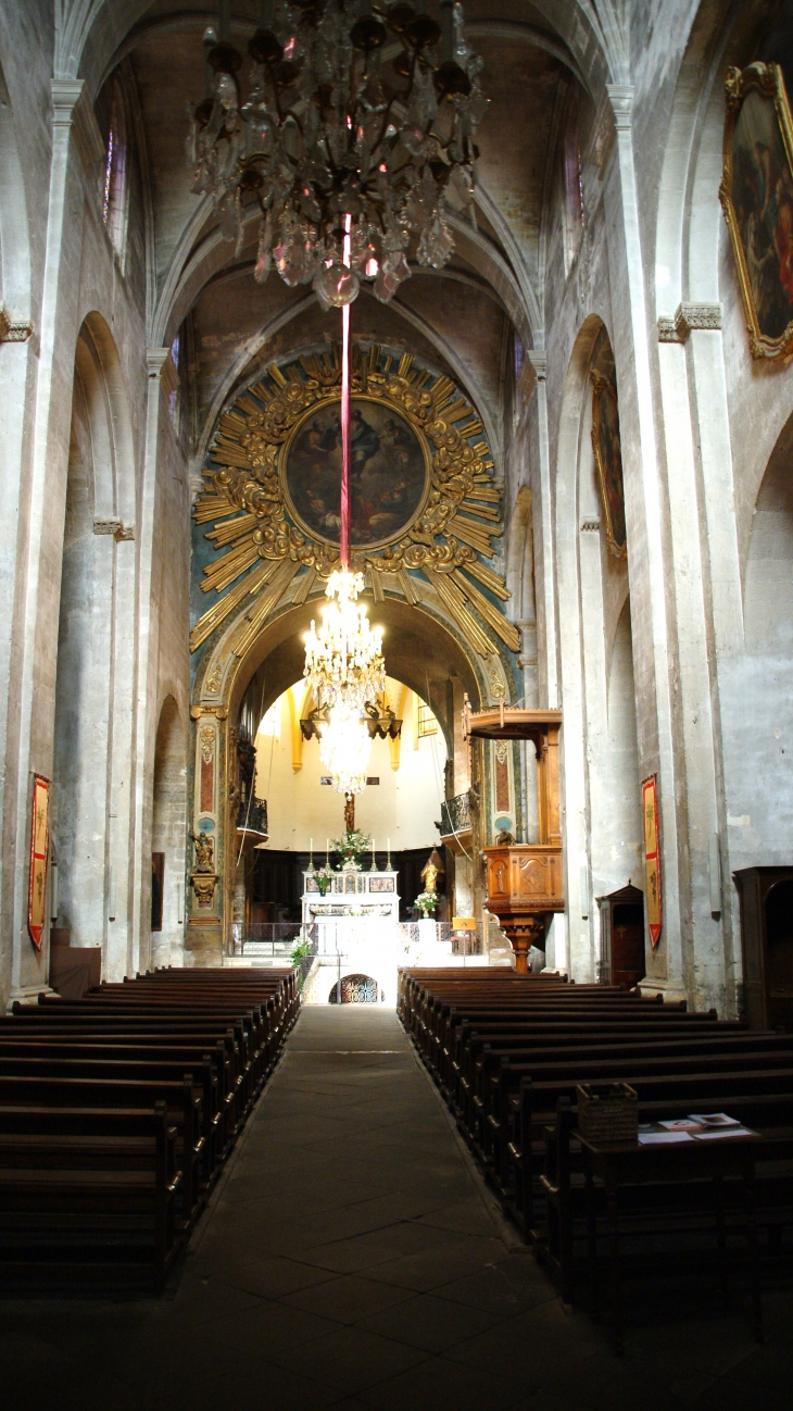 :  Cathédrale Saint-Anne 12 Em Siècle - Apt