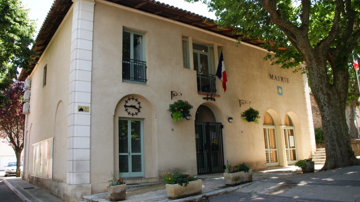 Mairie - Beaumont-de-Pertuis