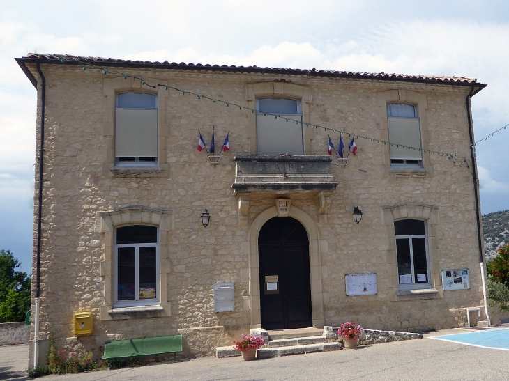 La mairie - Beaumont-du-Ventoux