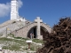 le Ventoux : la chapelle Sainte-Croix et l'observatoire météorologique